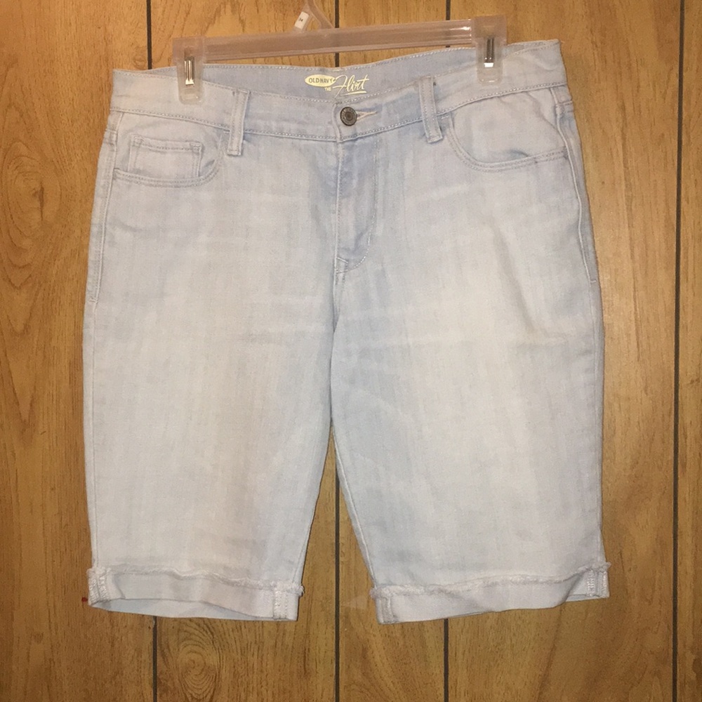 Capri shorts